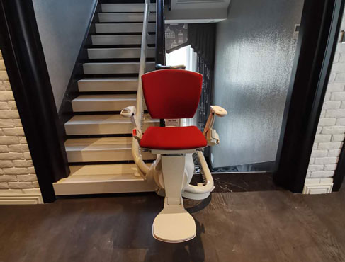 哈尔滨3层   荷兰进口OTO单轨座椅电梯